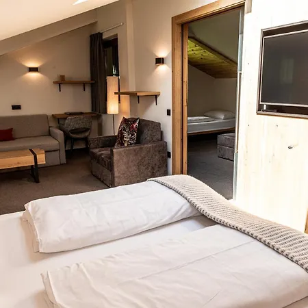Pinei Hotel Ortisei
