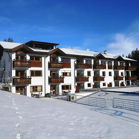 Pinei Hotel